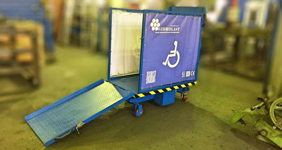 Фото подъемника для инвалидной коляски